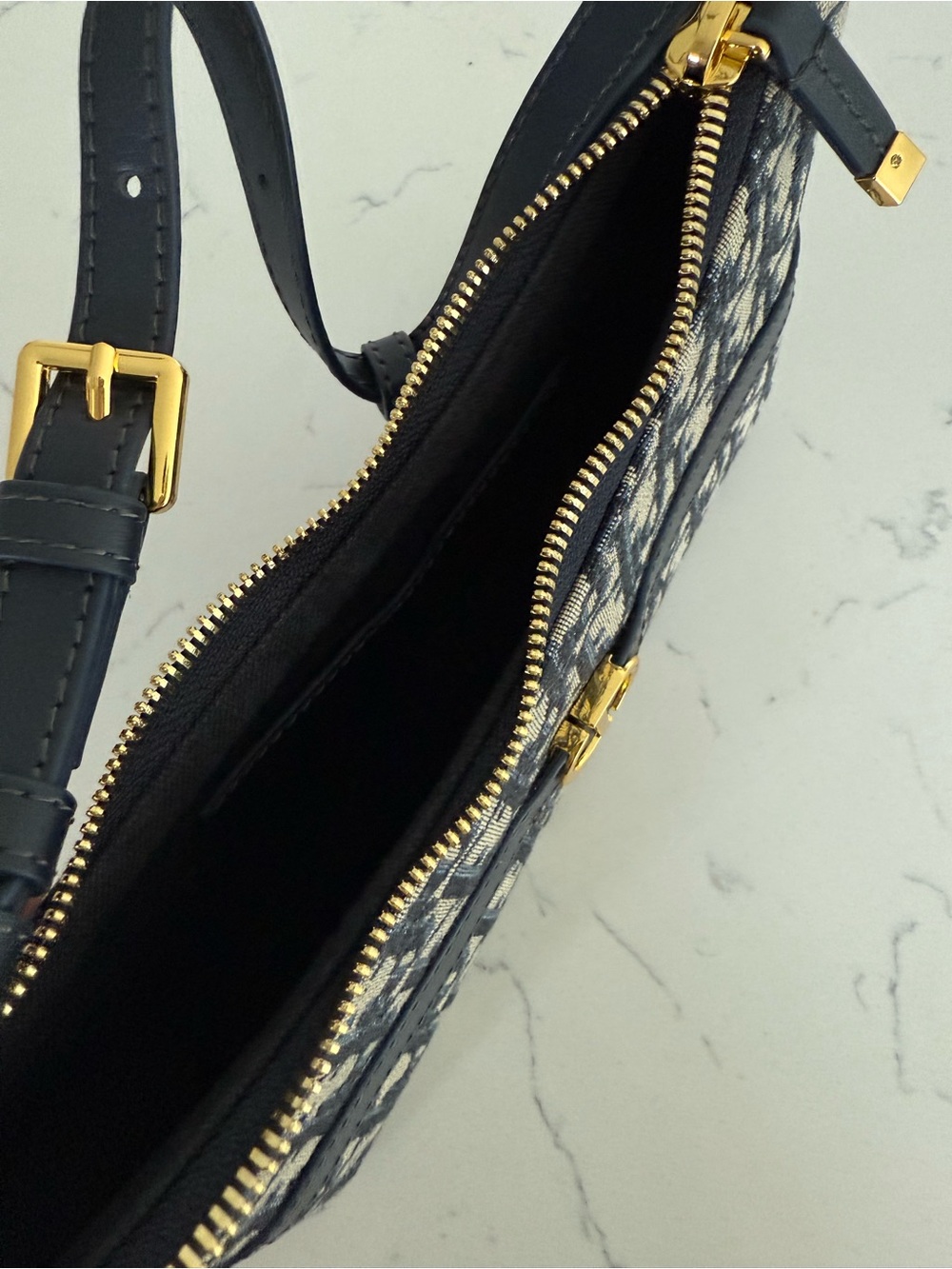 Dior Navy and Cream Oblique Canvas Shoulder Bag with Gold CD Hardware - Picture 4 of 4